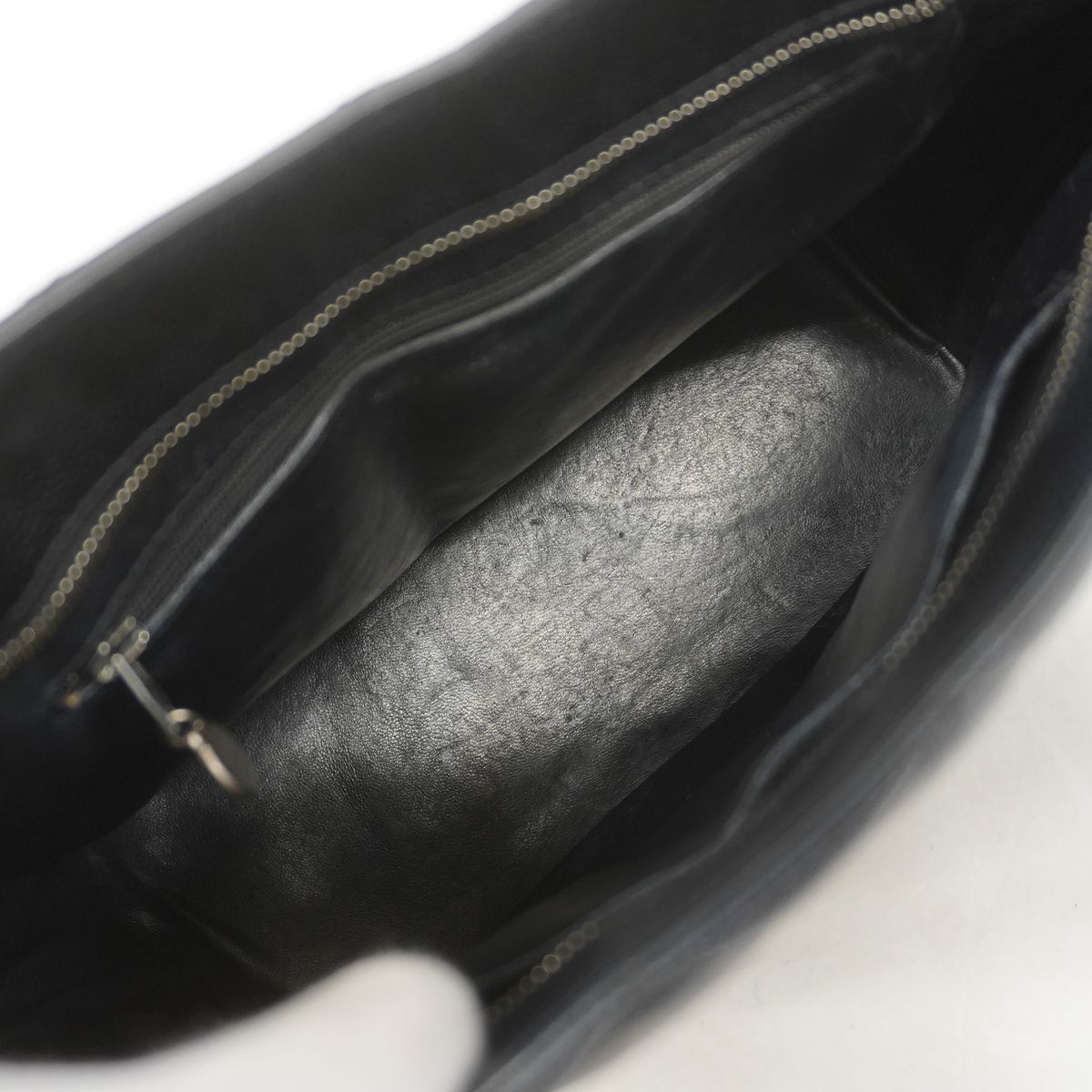 Chanel Tote Bag Reissue Caviar Leather Black Silver — view 4