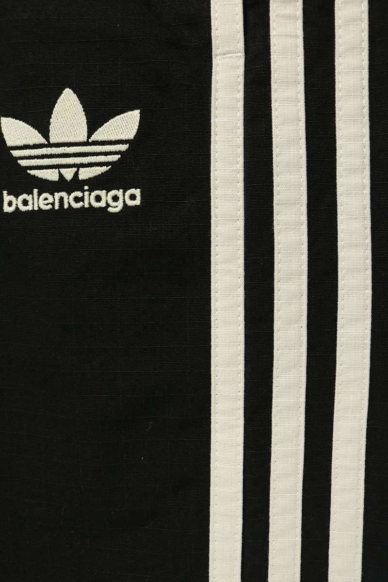 Balenciaga Adidas Logo Embroidery Side Line Cutoff Denim Shorts — view 3