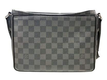 Louis Vuitton District PM Shoulder Bag Damier Graphite — view 6