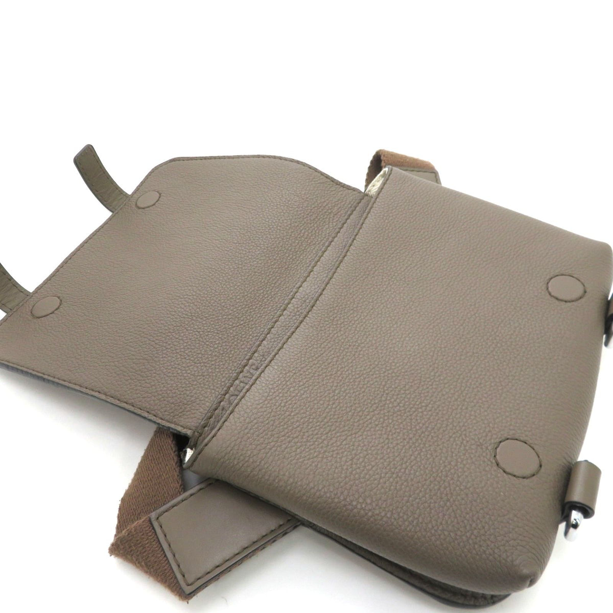 Loewe Military Bum Bag Leather Khaki — view 6