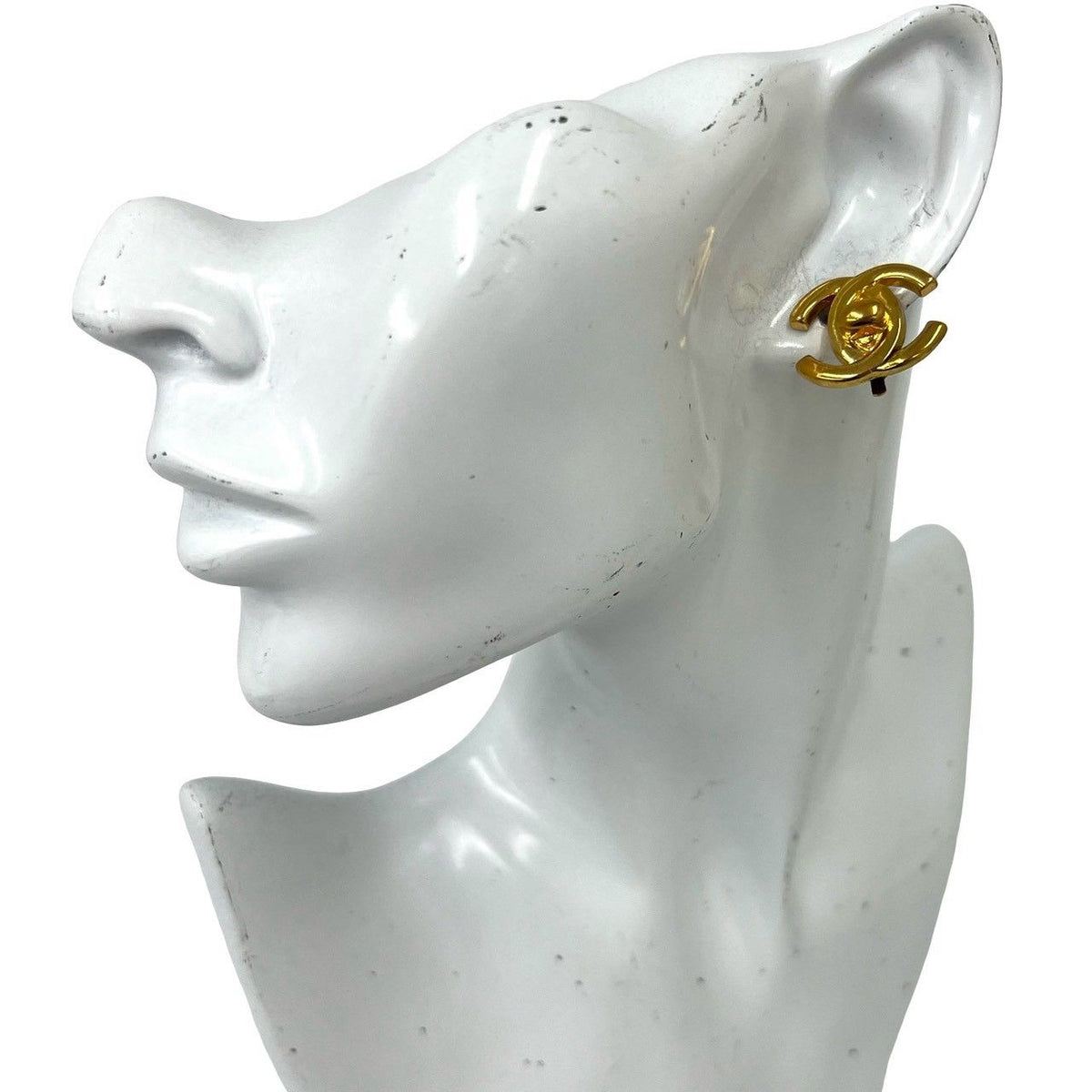 Chanel With Rice 96P Vintage CC Logo Earrings Ear Cuff Gold — view 2