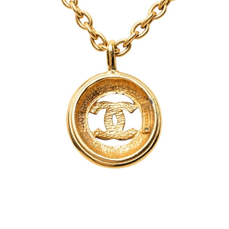 Chanel CC Logo Round Chain Pendant Gold Plated — view 2