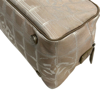 Chanel Handbag New Travel Line Beige White Leather — view 6
