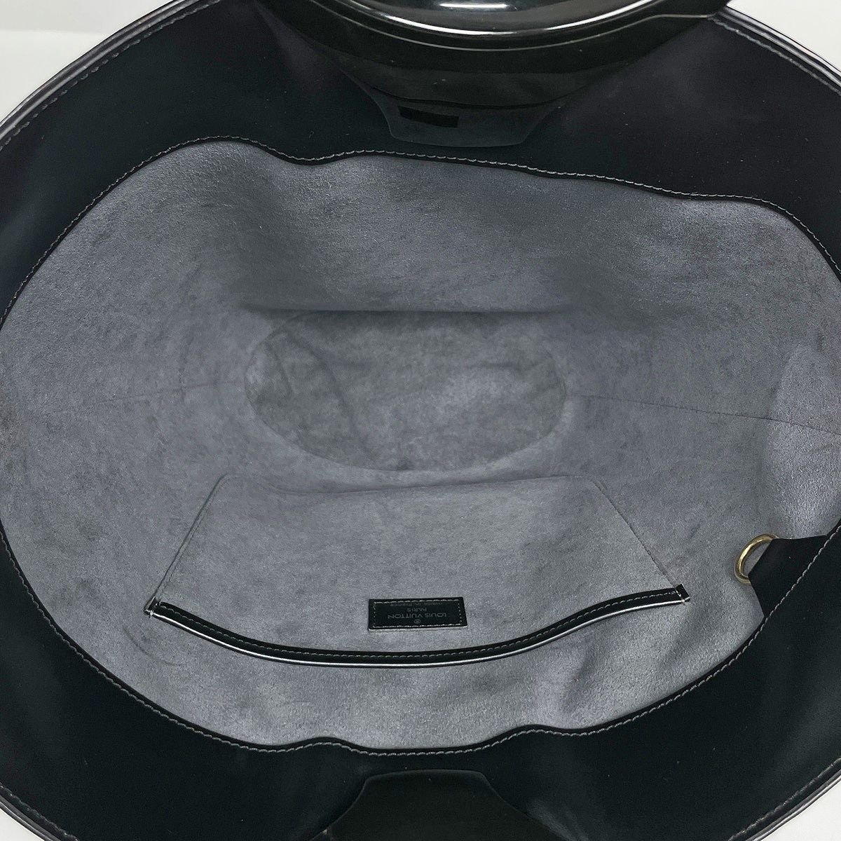 Louis Vuitton Nocturne Handbag Epi Noir — view 6