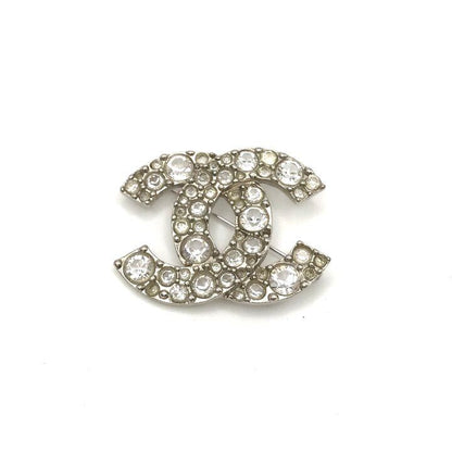 Chanel CC Logo Rhinestone Strass Brooch Pin Silver — view 2