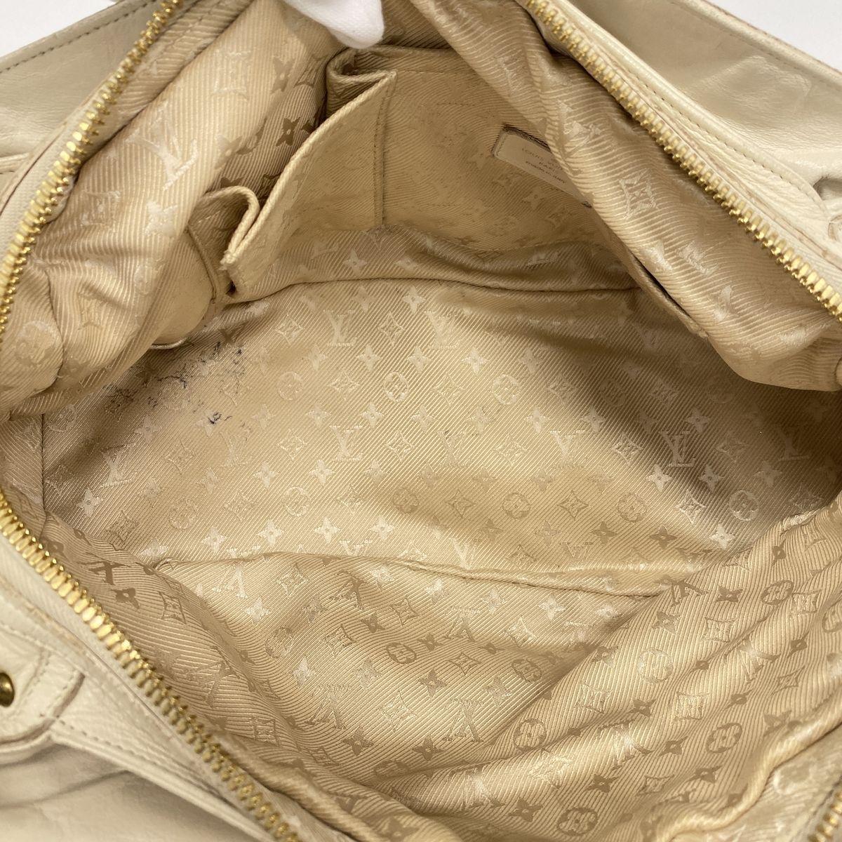 Louis Vuitton Handbag Cruise Line Rivet Ecru — view 4