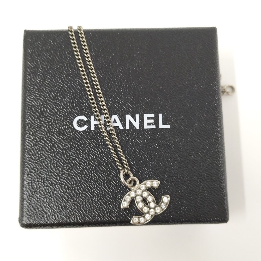 Chanel CC Logo Necklace — view 8