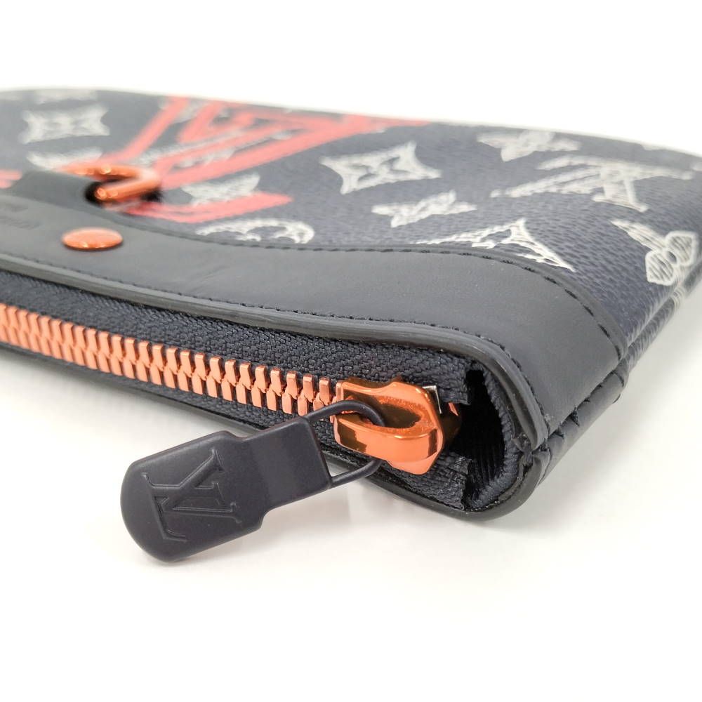 Louis Vuitton Pochette Apollo PM Pouch Monogram — view 4