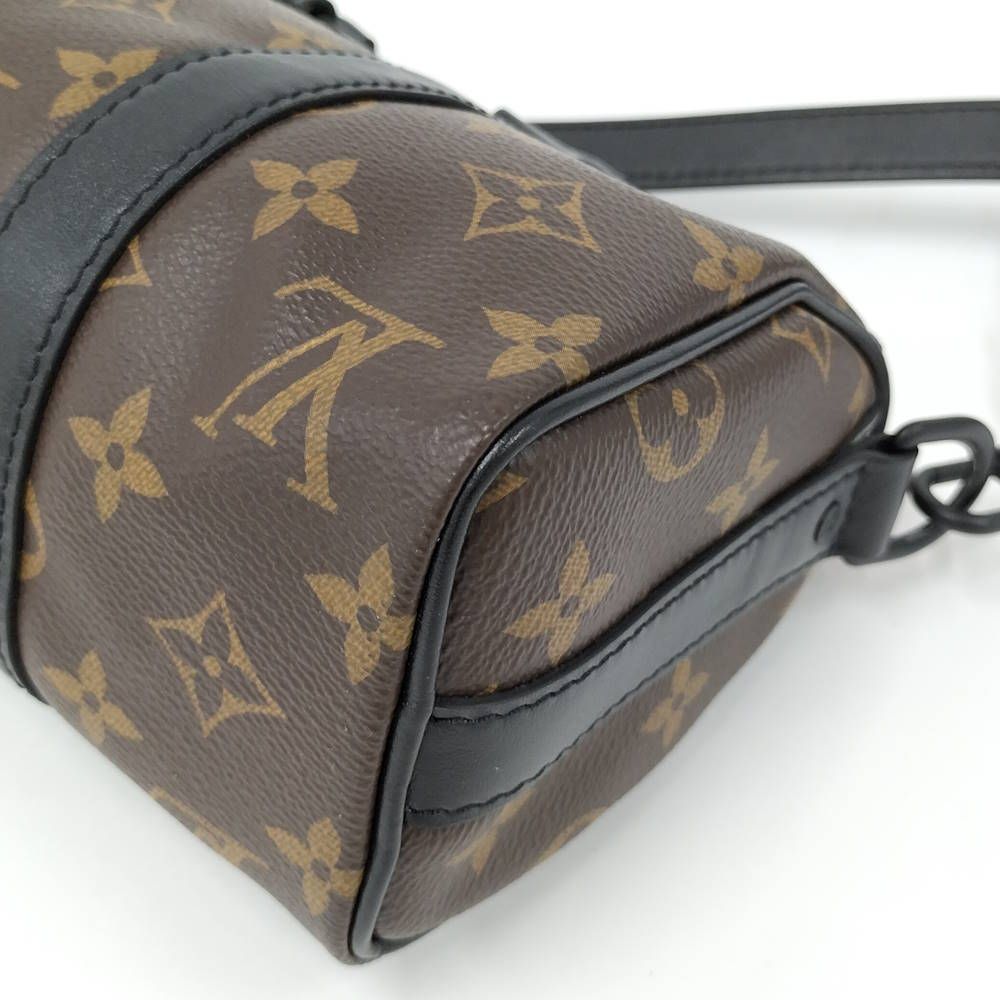 Louis Vuitton LV Friend Keepall XS Monogram — view 3