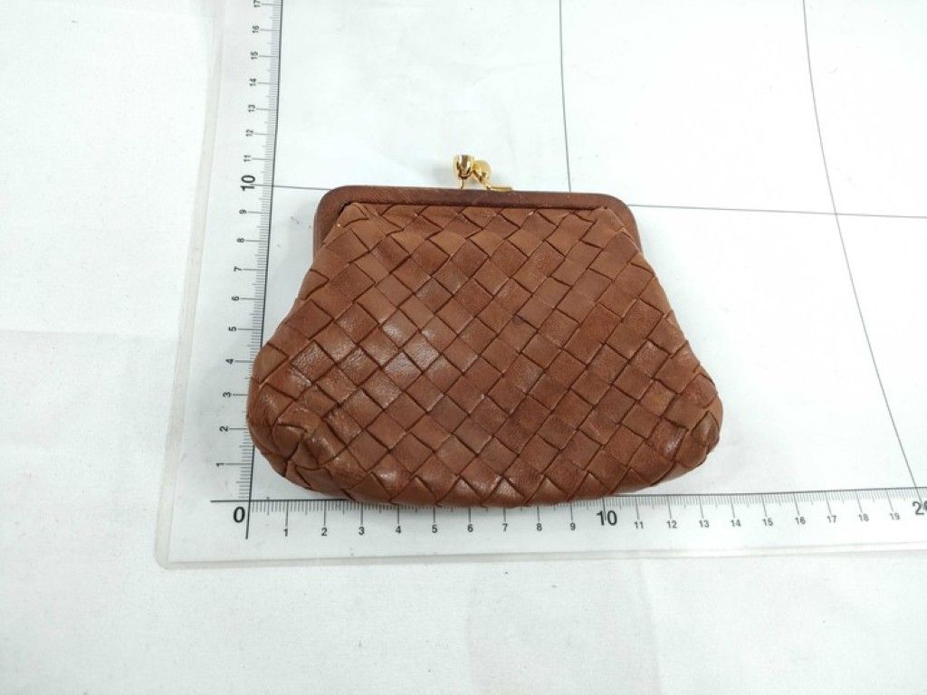 Bottega Veneta Coin Purse Intrecciato Brown Leather Kiss Lock Gold — view 2
