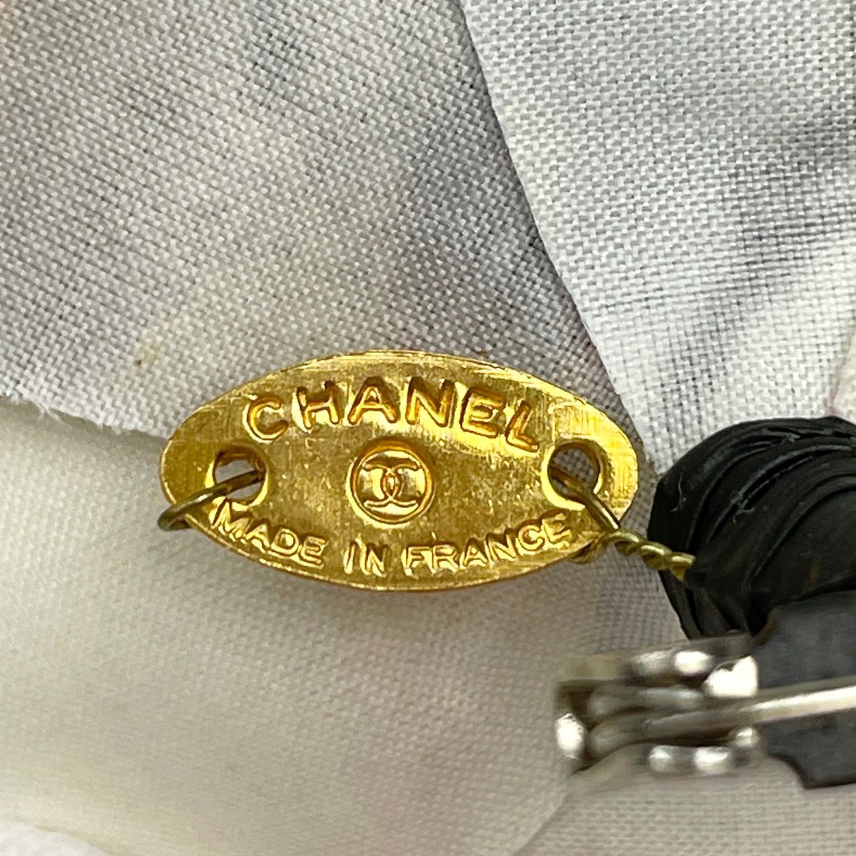 Chanel Camellia Corsage Flower Brooch Fabric White Multicolor — view 8