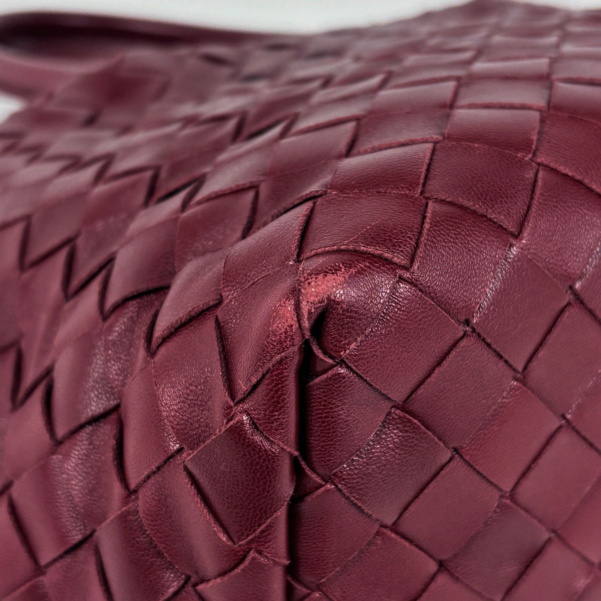 Bottega Veneta Handbag Intrecciato Leather Bordeaux — view 4