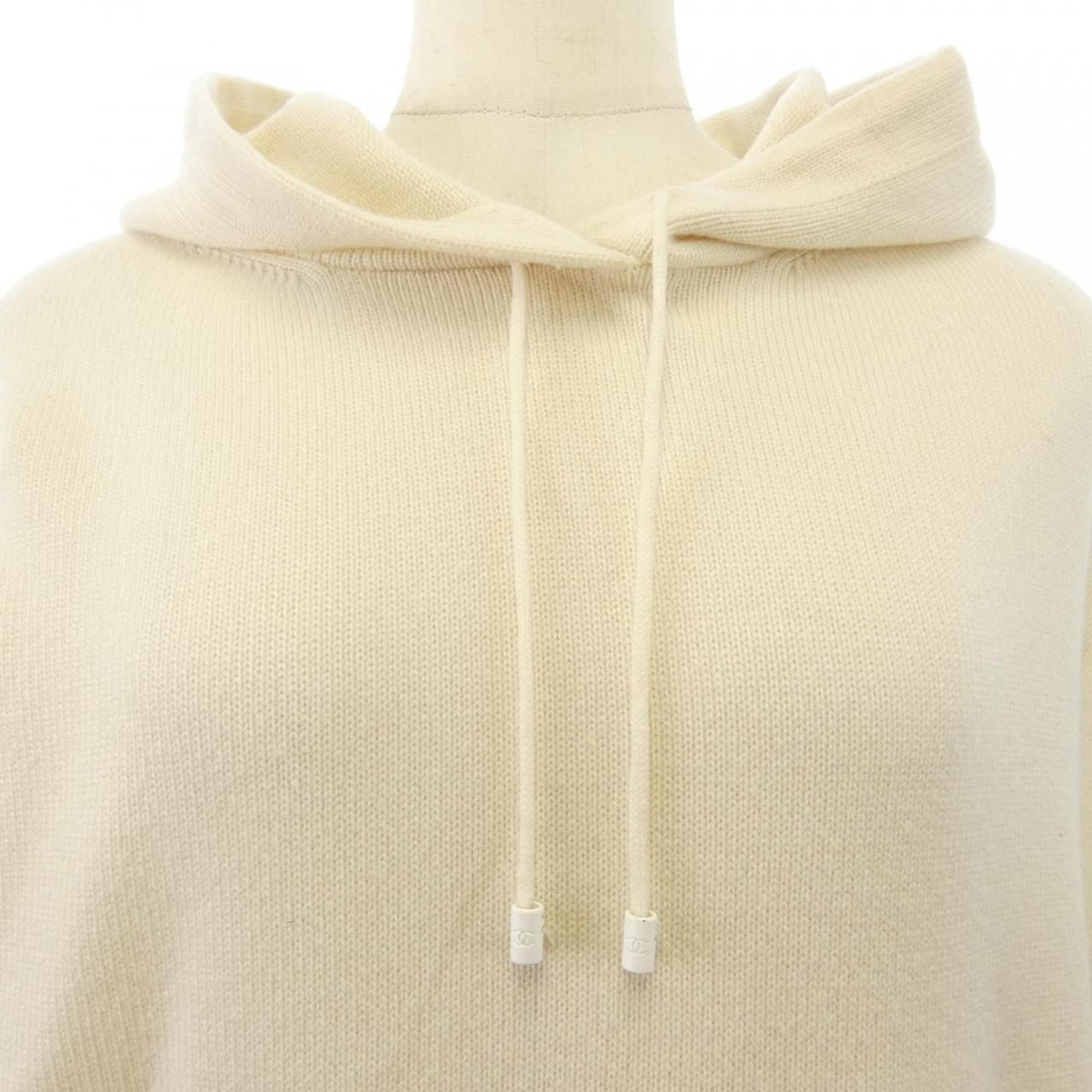 Chanel la Pausa Hoodie — view 6