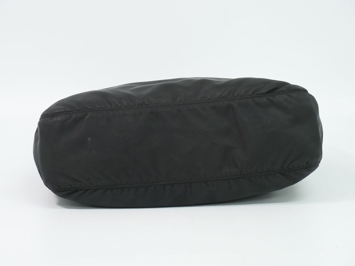 Prada Nylon Shoulder Bag Pochette Black — view 3