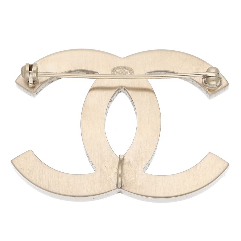 Chanel CC Logo Brooch Lace — view 3