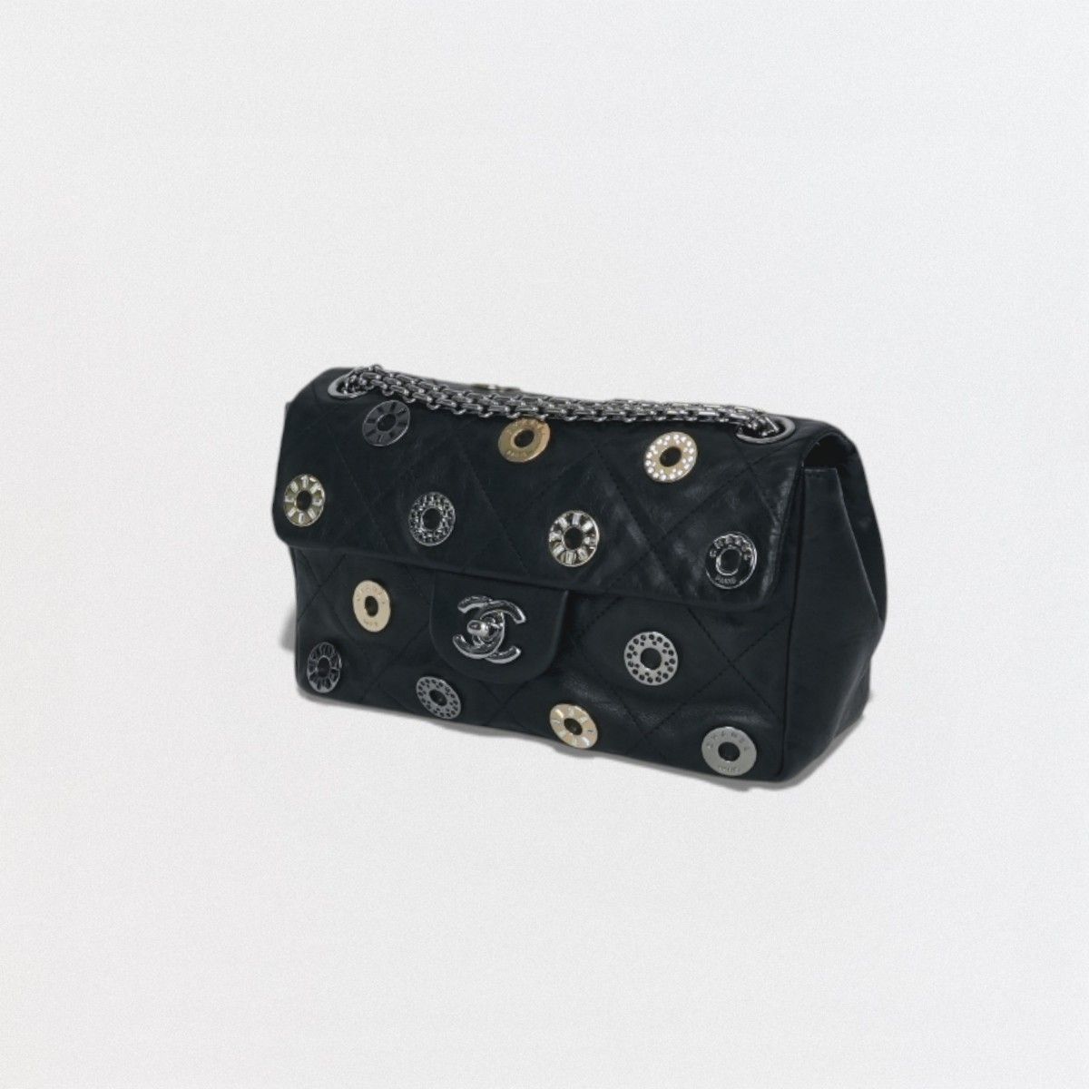 Chanel Quilted Shoulder Bag Calfskin Black Silver Chain CC Logo Turnlock Single — view 2