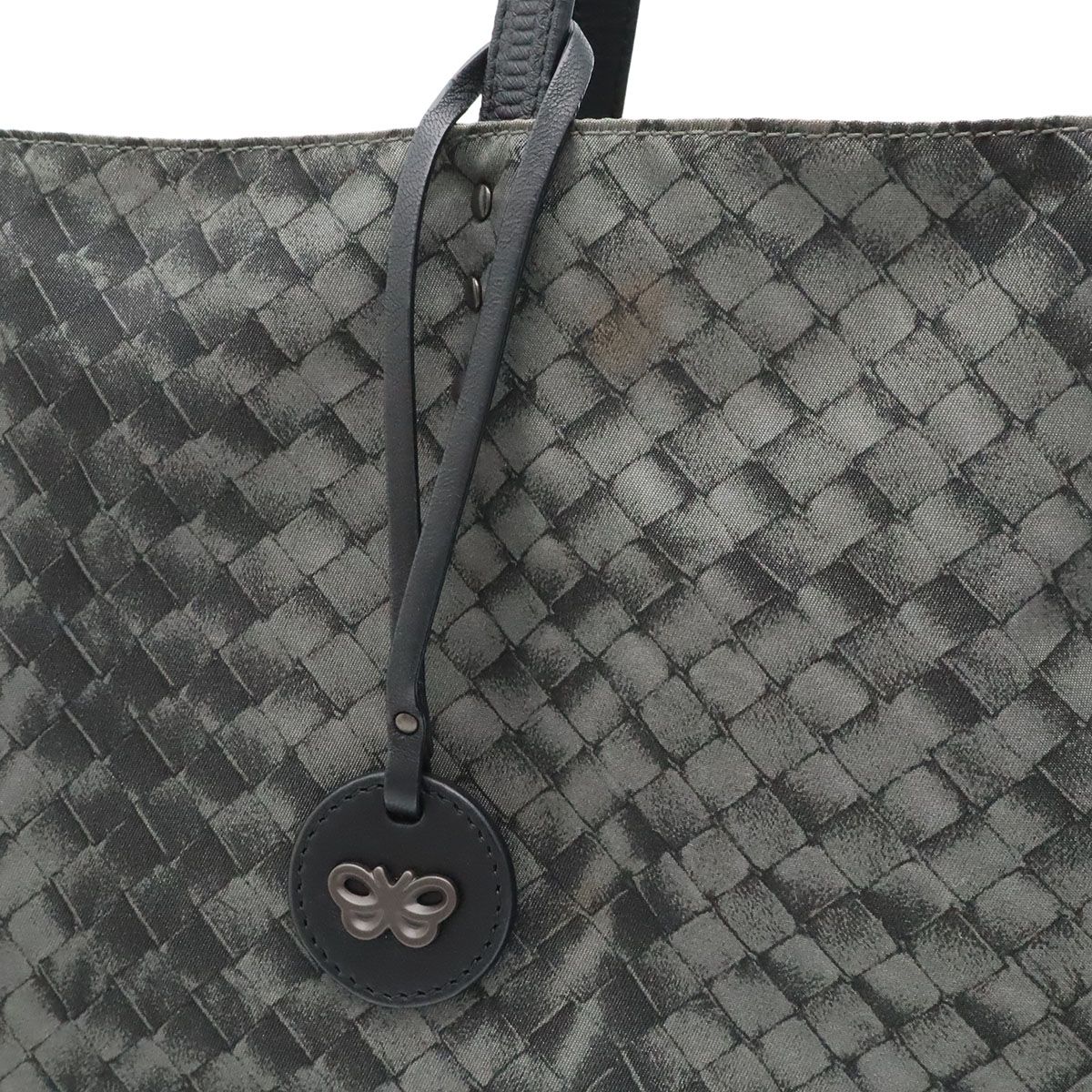 Bottega Veneta Intreccio Illusion Tote Shoulder Bag Nylon Leather Gray Charm — view 7