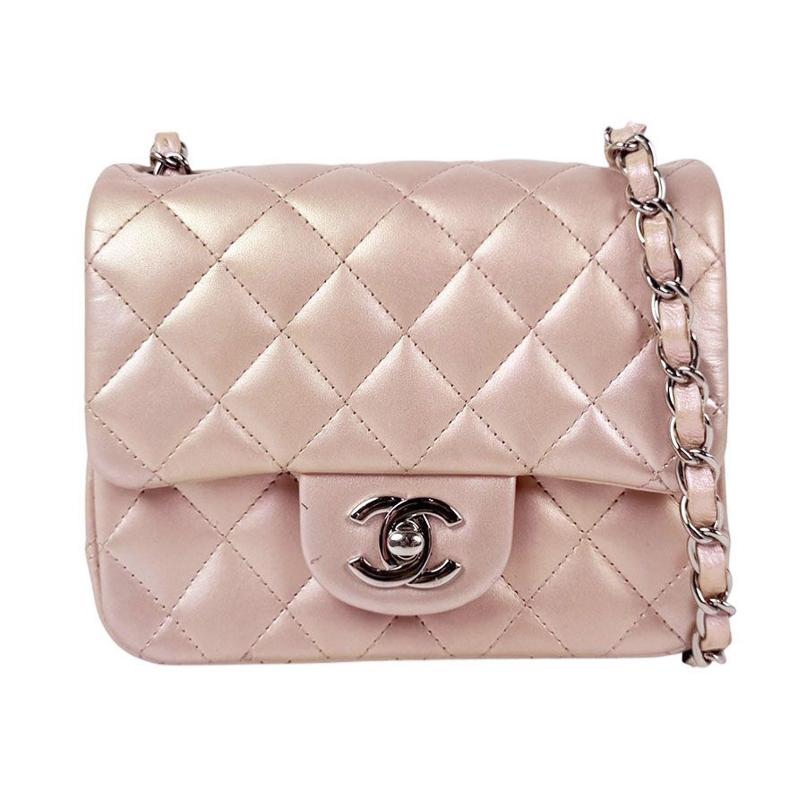 Chanel Shoulder Bag Pink
