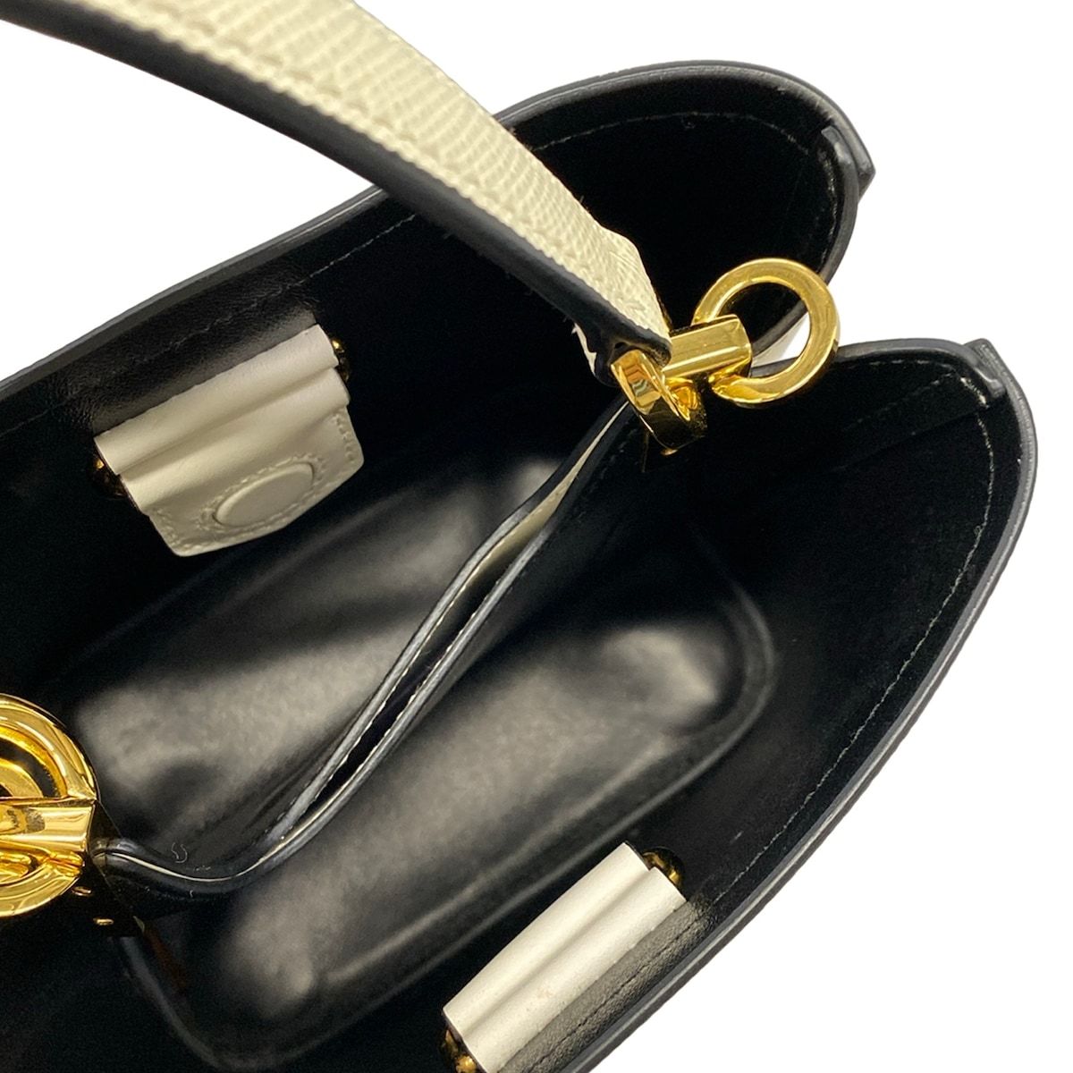 Prada Handbag Panier Small White Leather — view 7