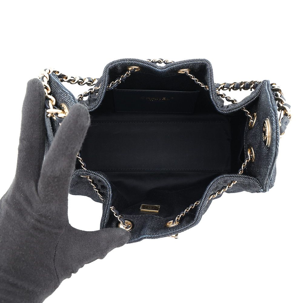 Chanel Chain Shoulder Bag 25 Mini Denim CC Logo Black — view 5