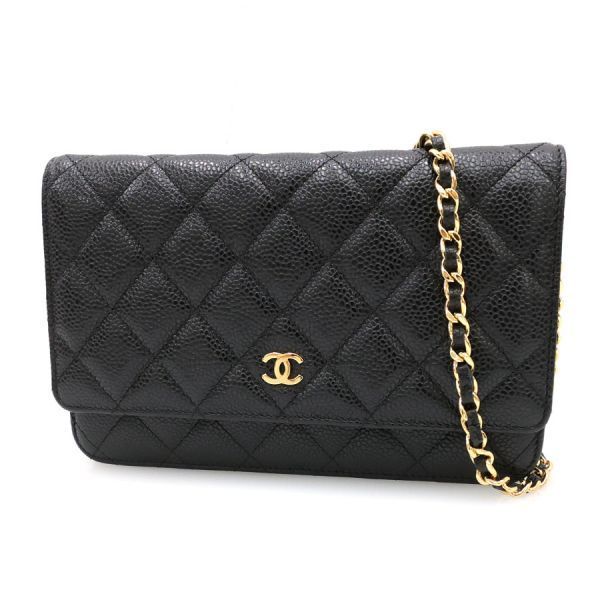 Chanel Caviar Quilted Chain Wallet Shoulder Bag