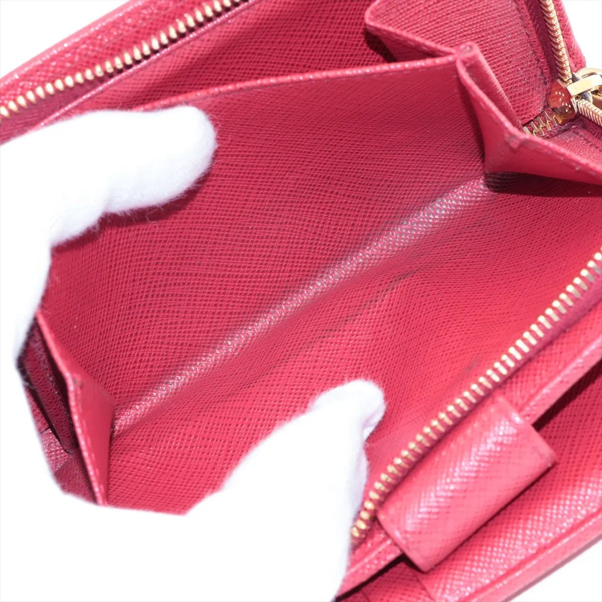 Prada Saffiano Leather Bifold Wallet Compact Pink — view 6