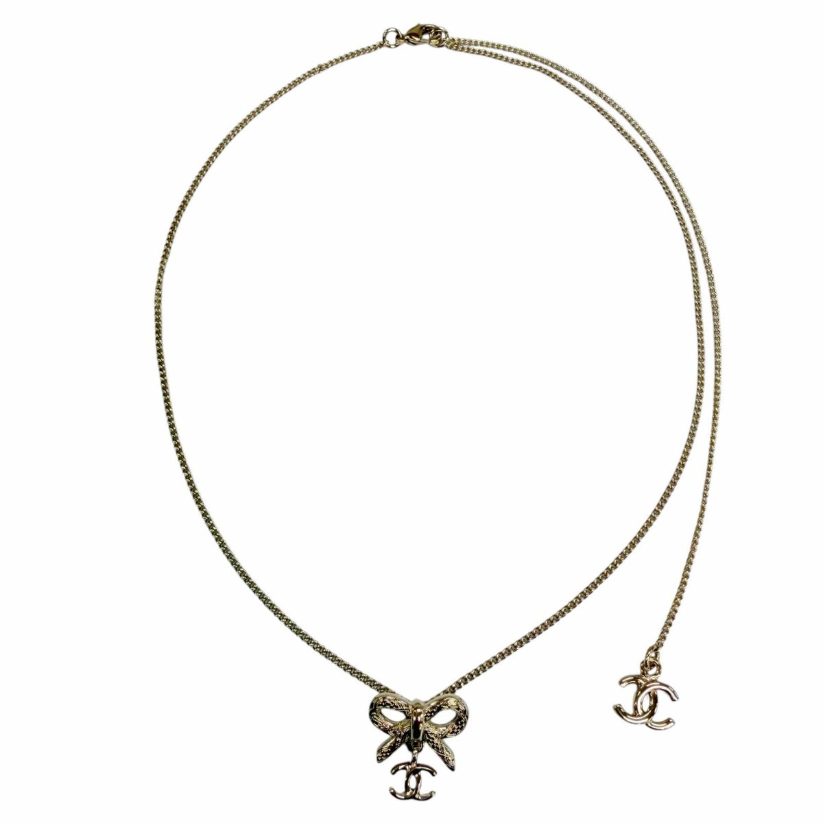 Chanel CC Logo Ribbon 2-Way Necklace Gold — view 6