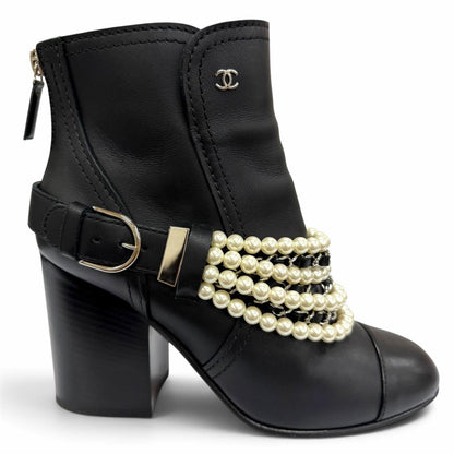 Chanel CC Logo Ecopearl Chain Belt Leather Short Boots Black — view 6