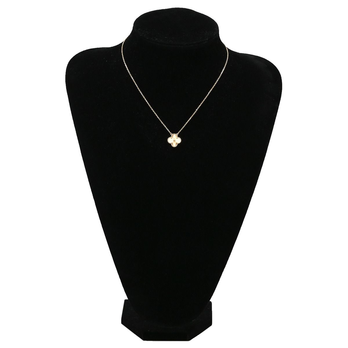 Van Cleef & Arpels Necklace Vintage Alhambra Yellow Gold 18k Guilloche — view 8