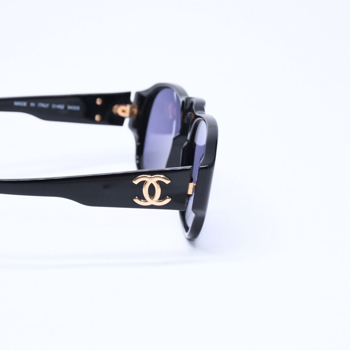 Chanel Sunglasses Eyewear Black Gold — view 8