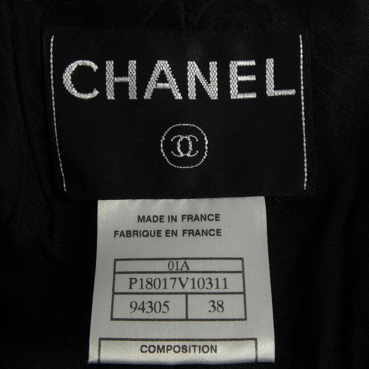 Chanel Vintage 01A Coat — view 4