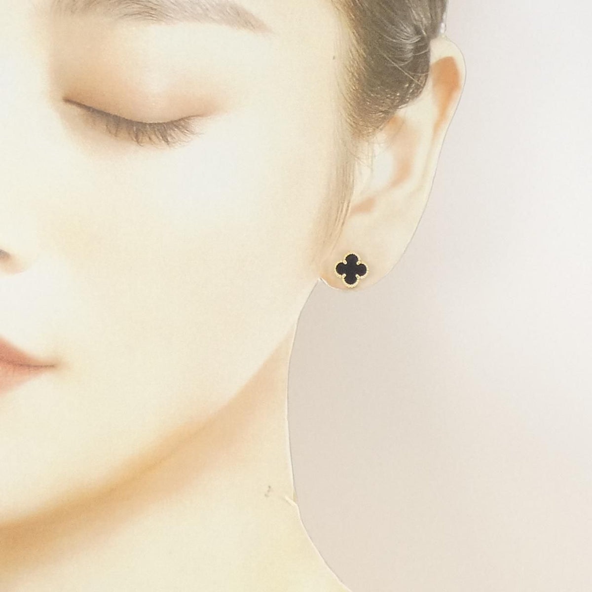 Van Cleef & Arpels Sweet Alhambra Earrings — view 4