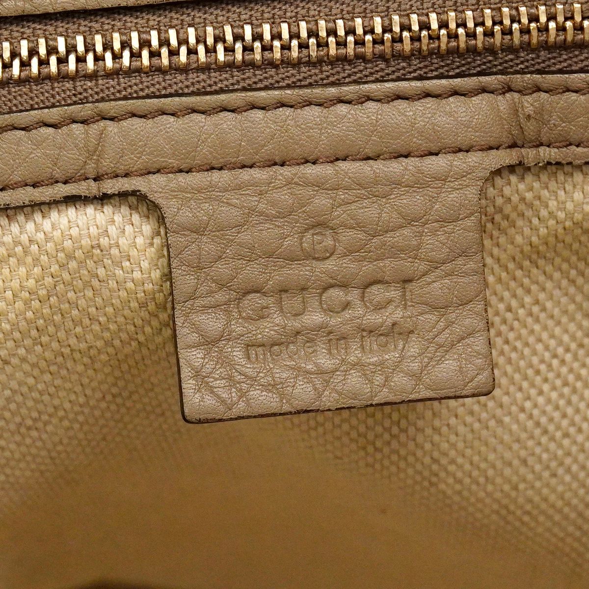 Gucci Tote Bag Soho Leather Greige Champagne Gold — view 5