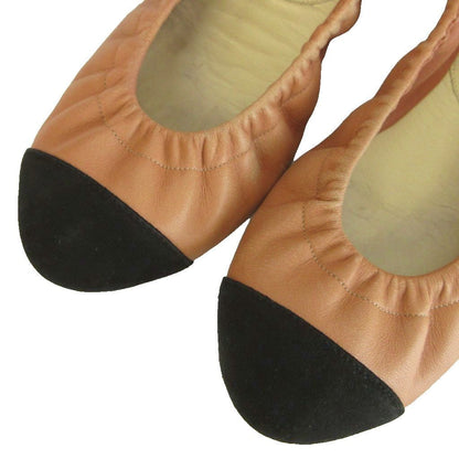 Chanel Ballet Shoes Flat Pumps Leather Cap Toe CC Logo Bicolor Pink — view 3