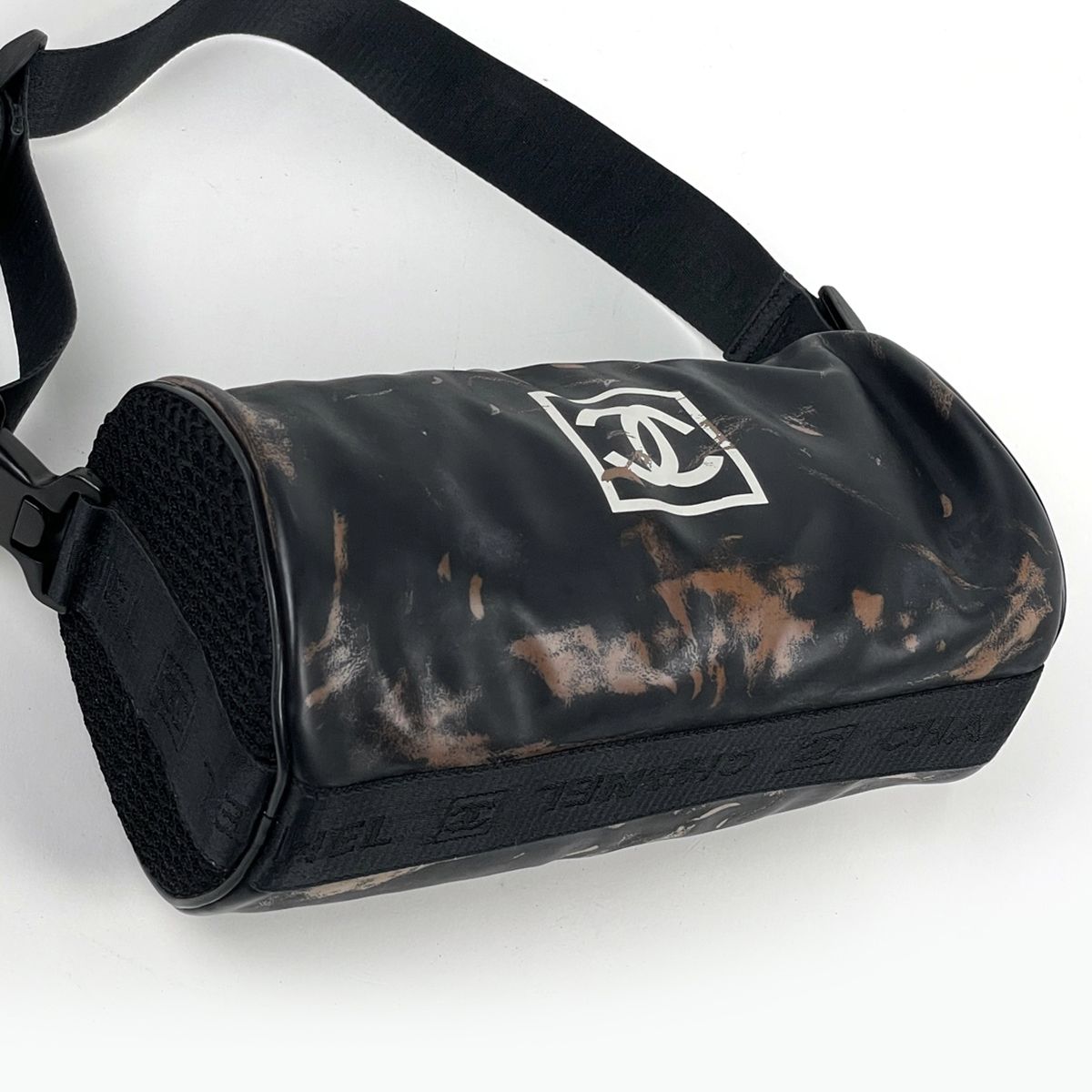 Chanel Shoulder Bag Sports Line Black — view 2