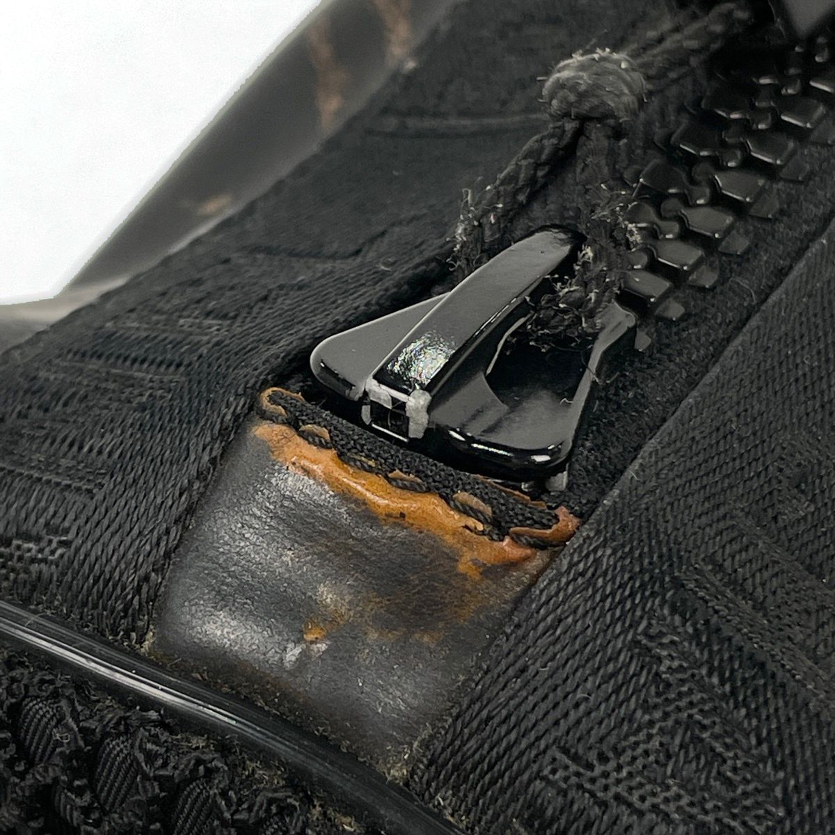 Chanel Shoulder Bag Sports Line Black — view 6