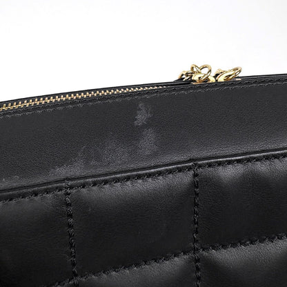 Chanel Handbag Choco Bar CC Logo Leather Black — view 6