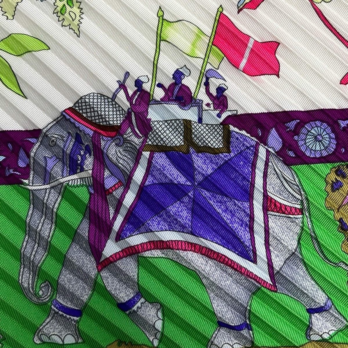 Hermes Scarf Carre Plisse Green White Fantaisies Indiennes — view 5