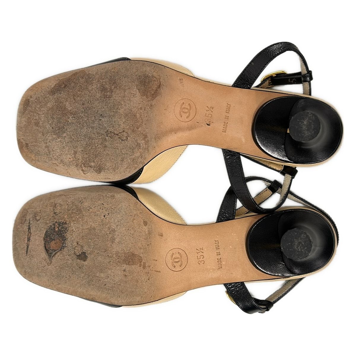 Chanel Sandals Beige Black CC Logo Leather — view 4