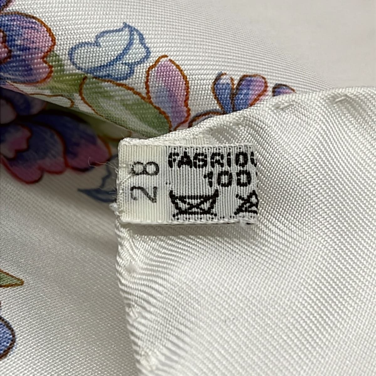 Hermes Scarf Carre 90 Pink White Multi le Sacre du Printemps — view 3