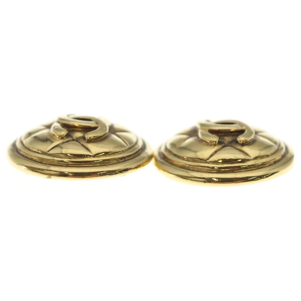 Chanel CC Logo Quilted Vintage Earrings — view 3