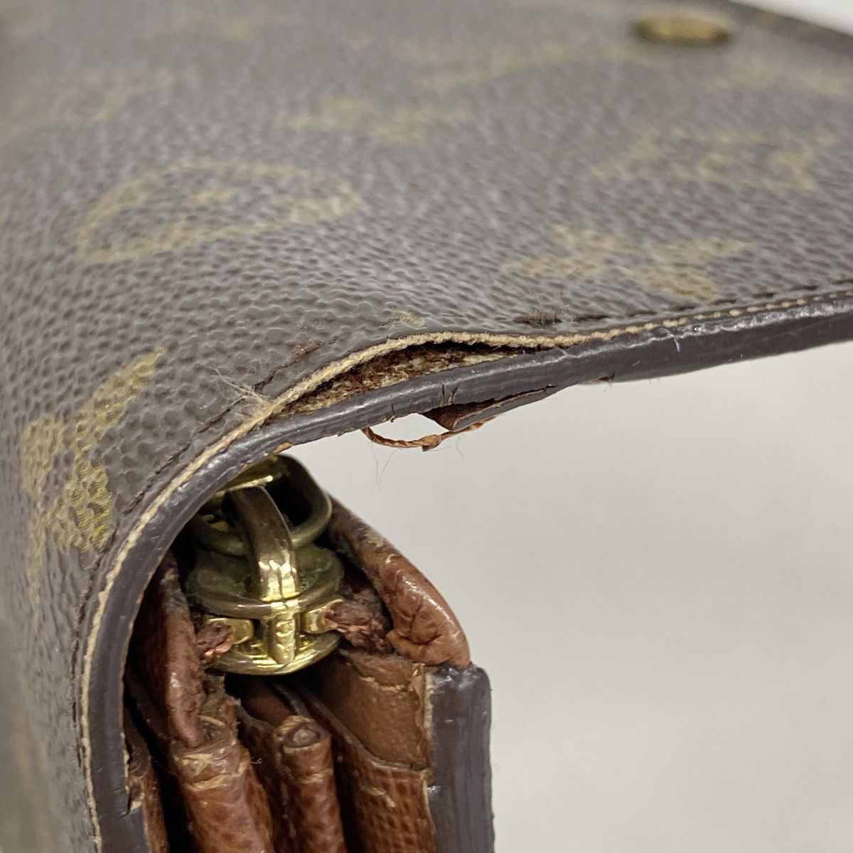 Louis Vuitton Wallet Monogram Porte Monnaie Billets Tresor Brown — view 5