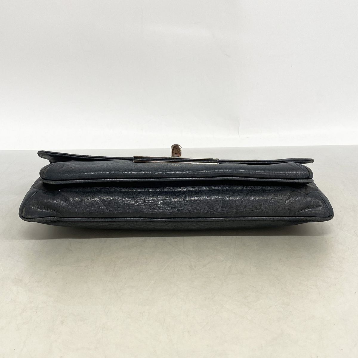 Chanel Shoulder Bag 2.55 Leather Black Silver — view 3
