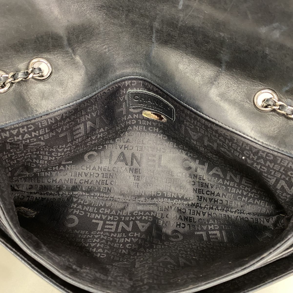 Chanel Shoulder Bag 2.55 Leather Black Silver — view 4