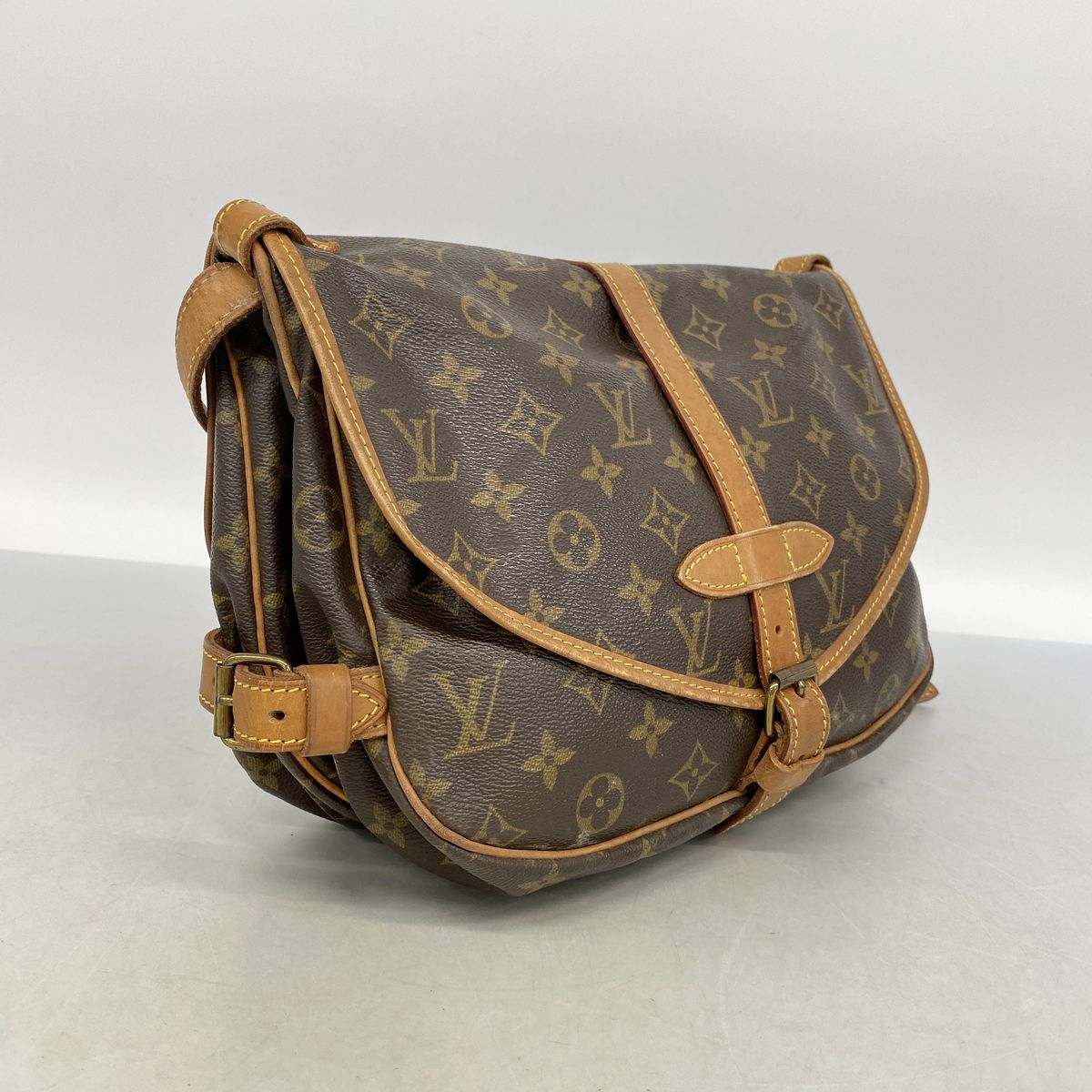 Louis Vuitton Shoulder Bag Monogram Saumur 30 Brown — view 2