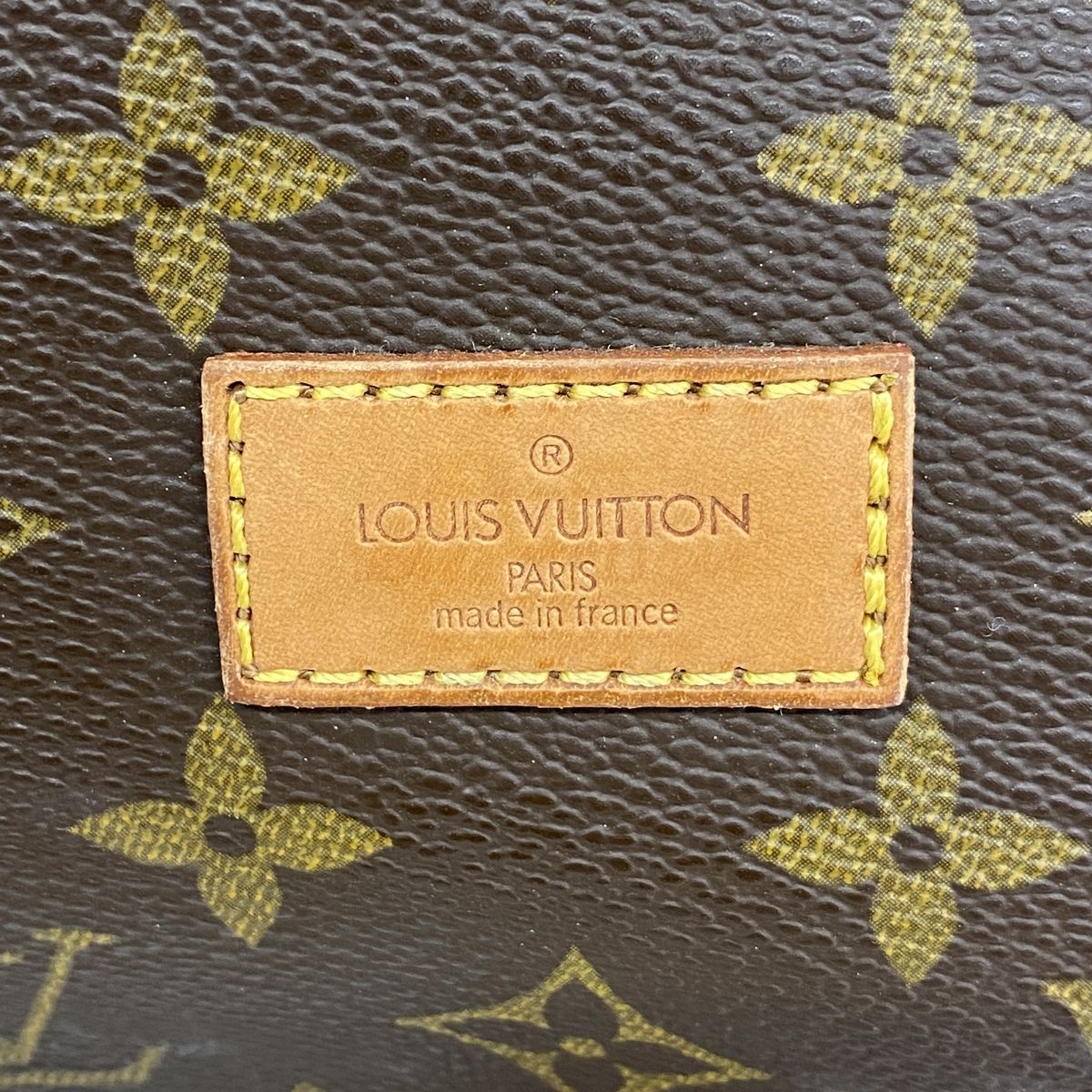Louis Vuitton Shoulder Bag Monogram Saumur 30 Brown — view 5