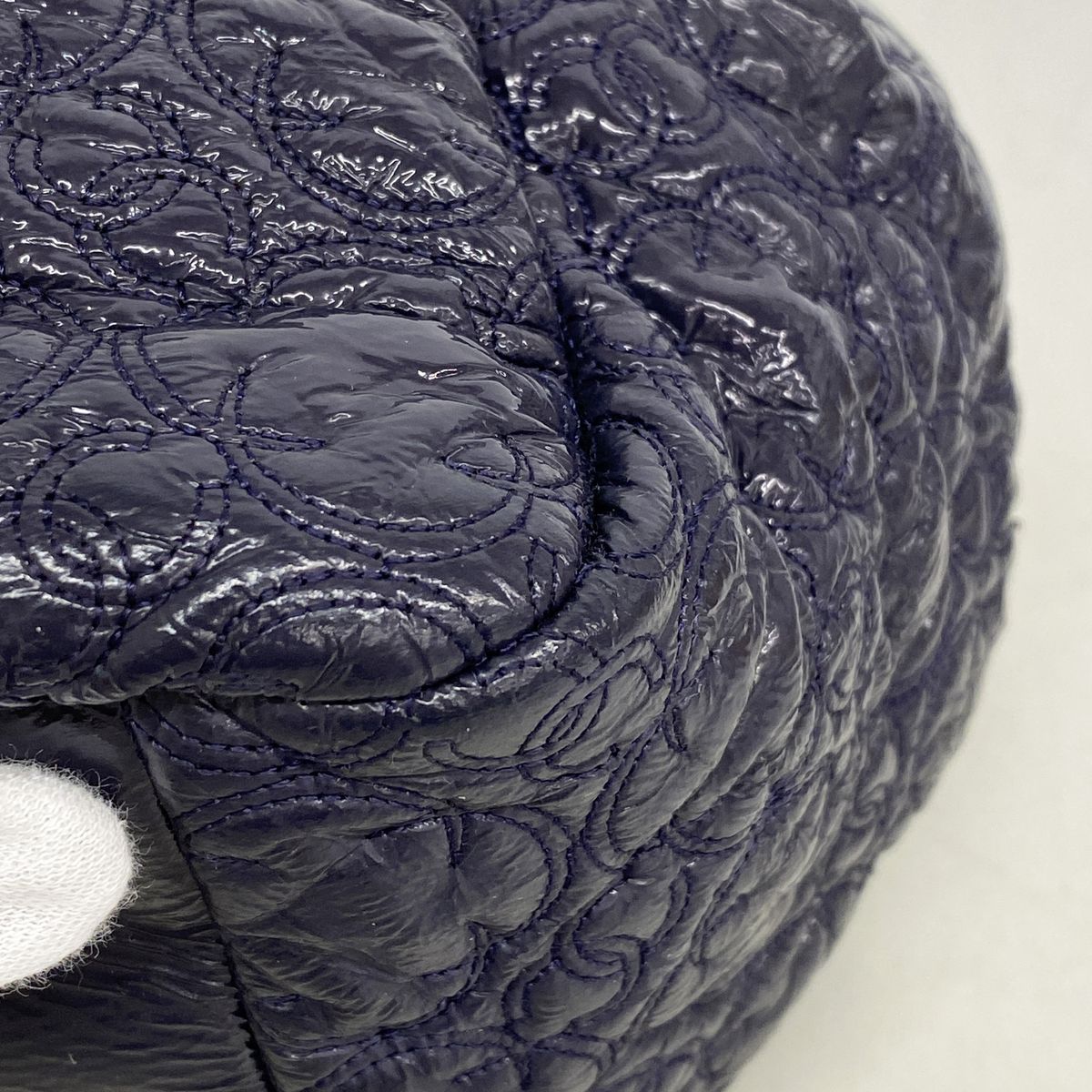 Chanel Shoulder Bag Leather Navy Silver — view 6