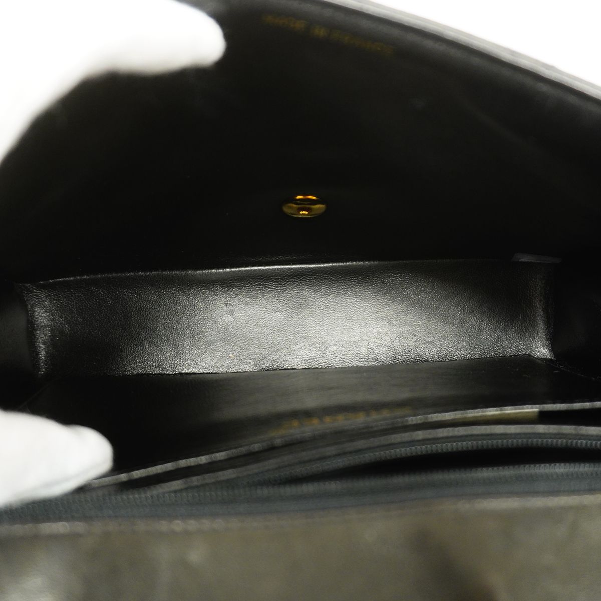 Chanel Shoulder Bag Quilted Lambskin Black Gold — view 4