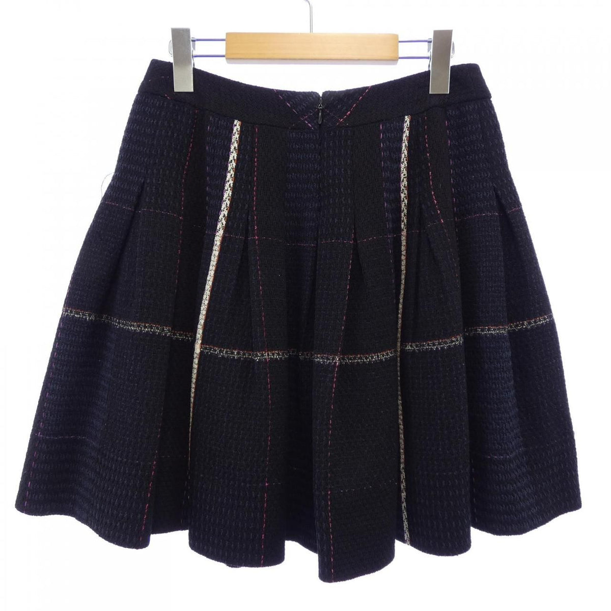 Chanel 07C Skirt Black — view 2