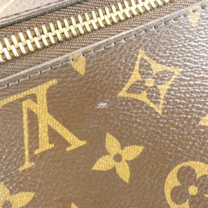Louis Vuitton Monogram Pochette Metis MM Bag — view 4